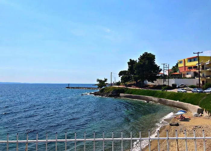 House Dimitra 1 *