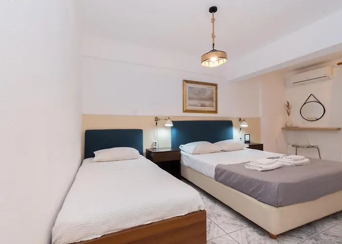 Апартаменты House Dimitra 1 *